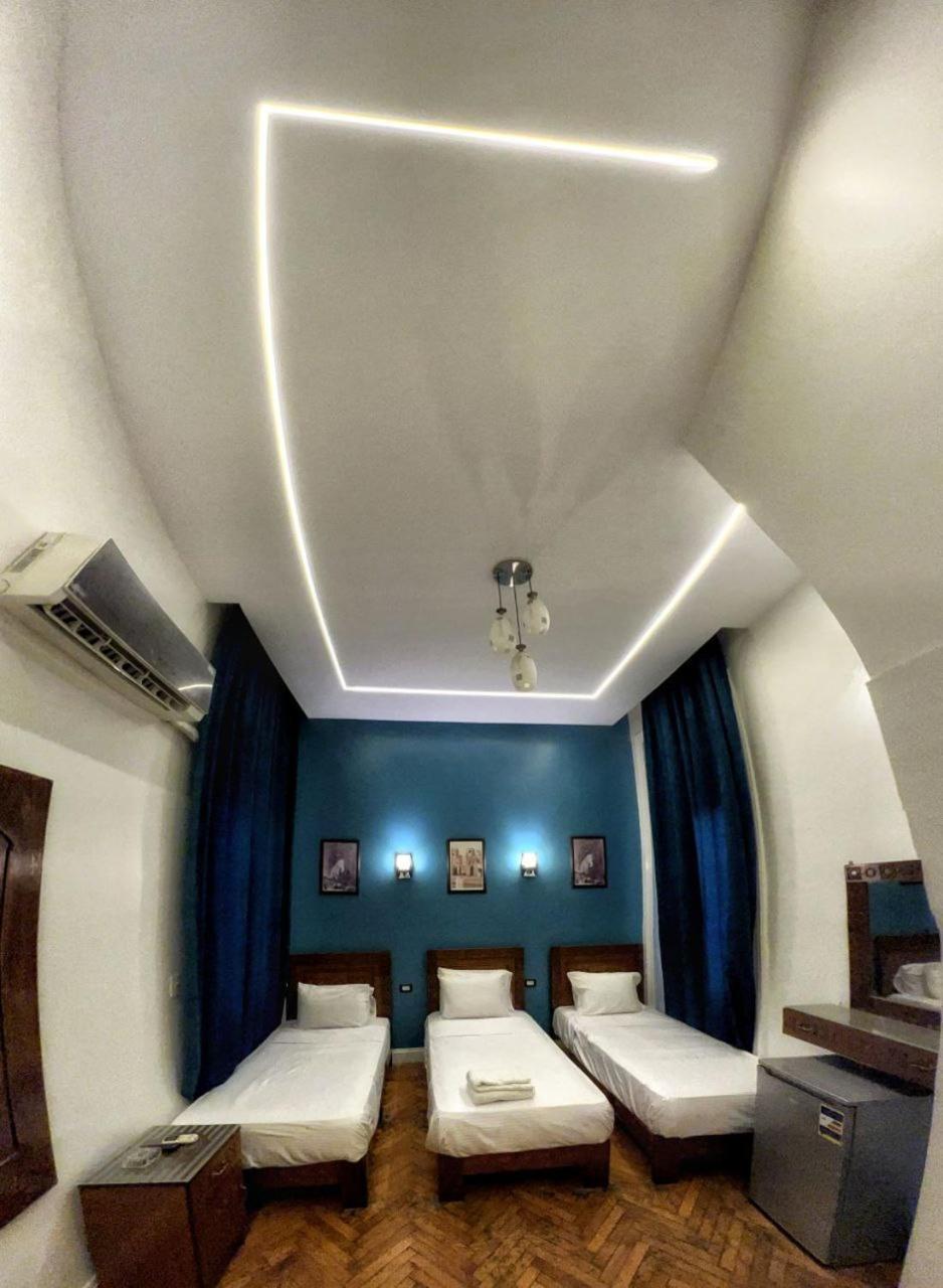Minerva Grand Hostel Il Cairo Esterno foto
