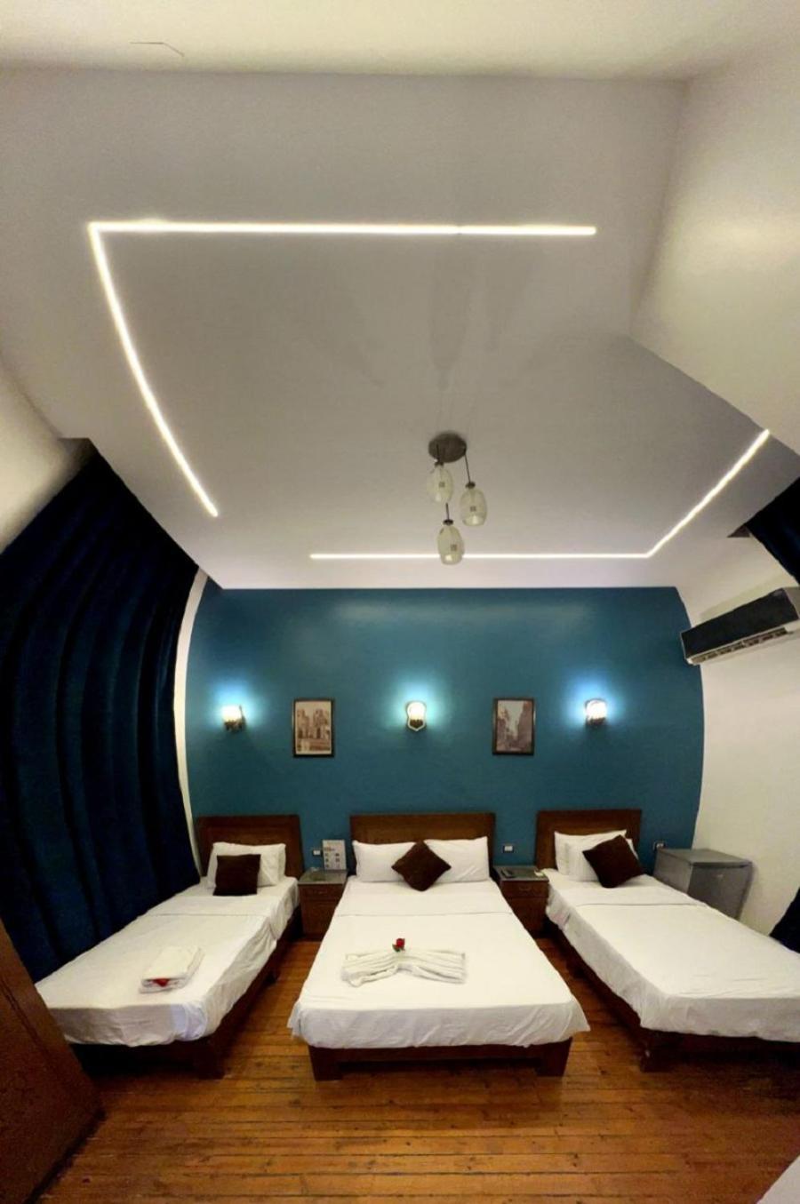 Minerva Grand Hostel Il Cairo Esterno foto