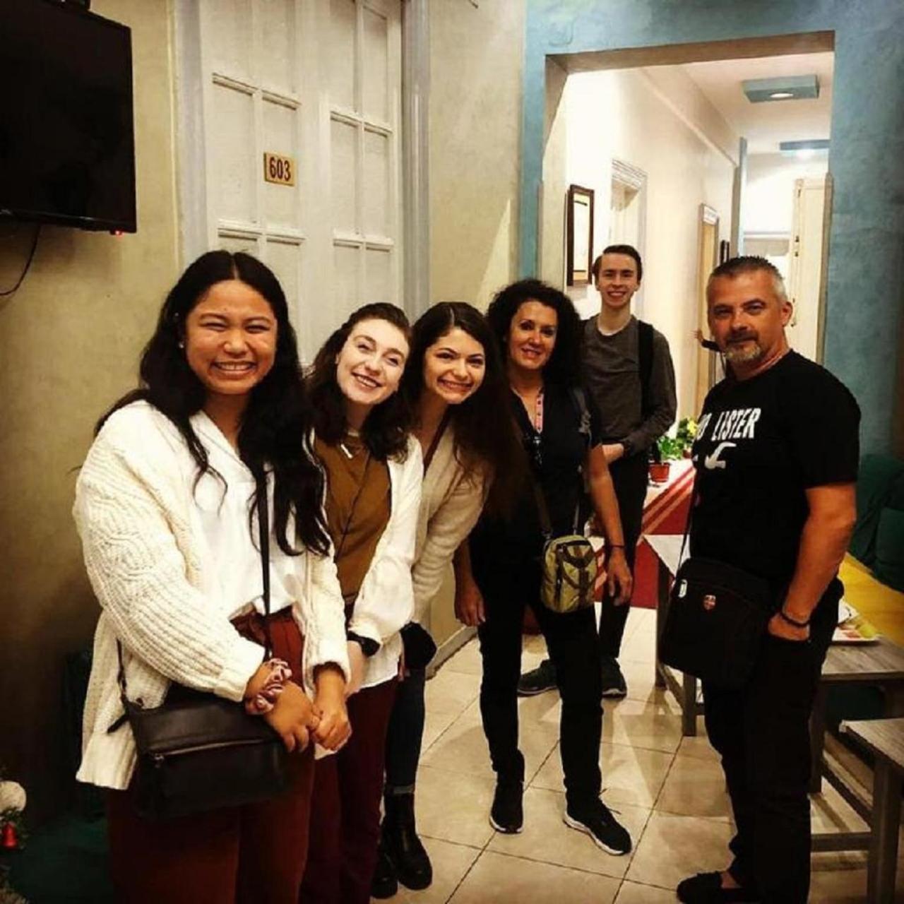 Minerva Grand Hostel Il Cairo Esterno foto